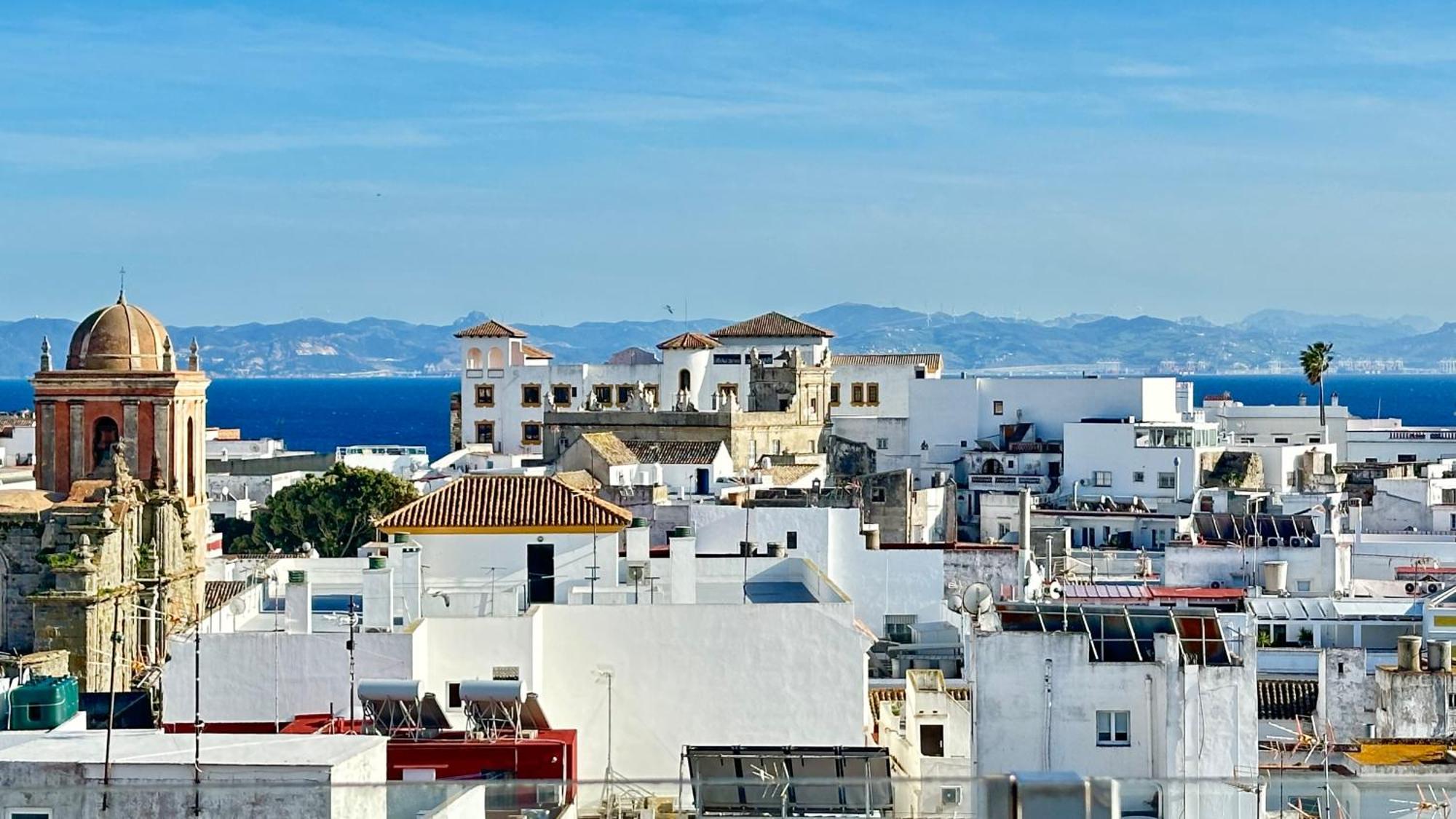 Apartamento Tarifamicasa Vista Al Pueblo Y Africa Tarifa